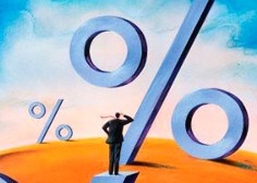 Банки подняли ставки по кредитам до 50%