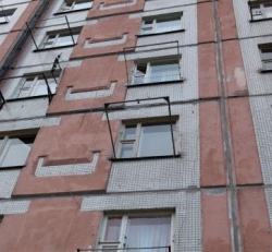 «Чистка» в общежитиях Минского района: в поселке Лесном на улицу выгоняют сотрудницу РНПЦ онкологии вместе с дочкой